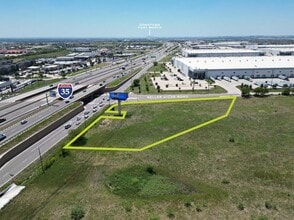 Keller Hicks & IH-35 W, Fort Worth, TX - VUE AÉRIENNE  vue de carte - Image1