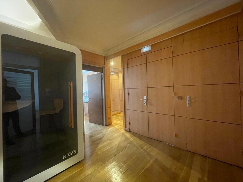 Bureau dans Paris à louer - Photo intérieure – Image 3 sur 9