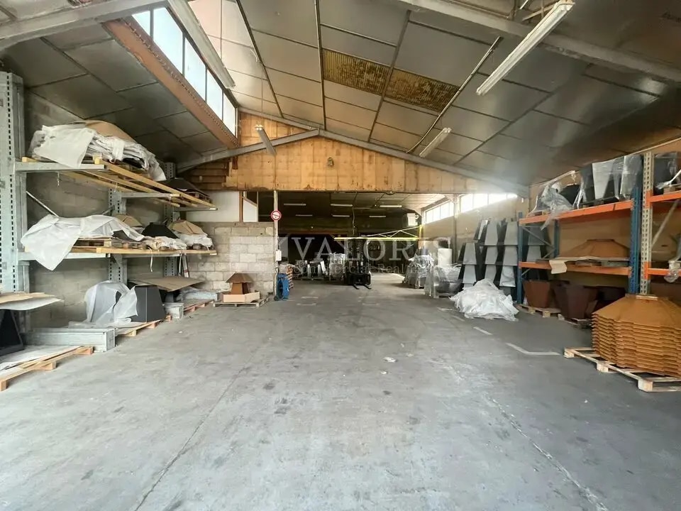 Local d’activités dans Lentilly à louer Photo intérieure– Image 1 sur 5