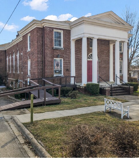 1619 W Ward Ave, High Point, NC à vendre Photo principale– Image 1 sur 14