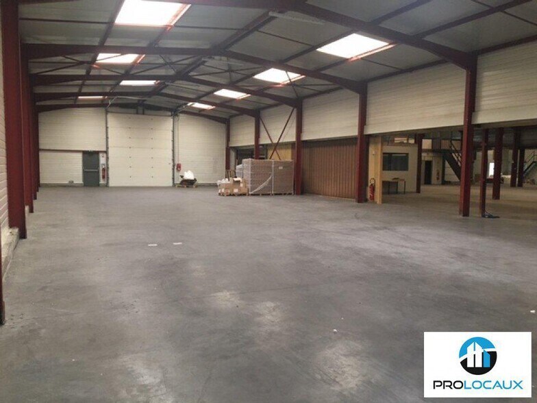 Industriel/Logistique dans Campigny à vendre - Photo intérieure – Image 3 sur 3