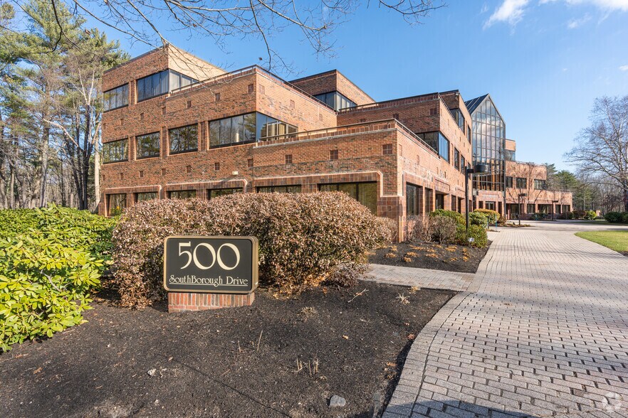 500 Southborough Dr, South Portland, ME à louer - Photo principale – Image 1 sur 26