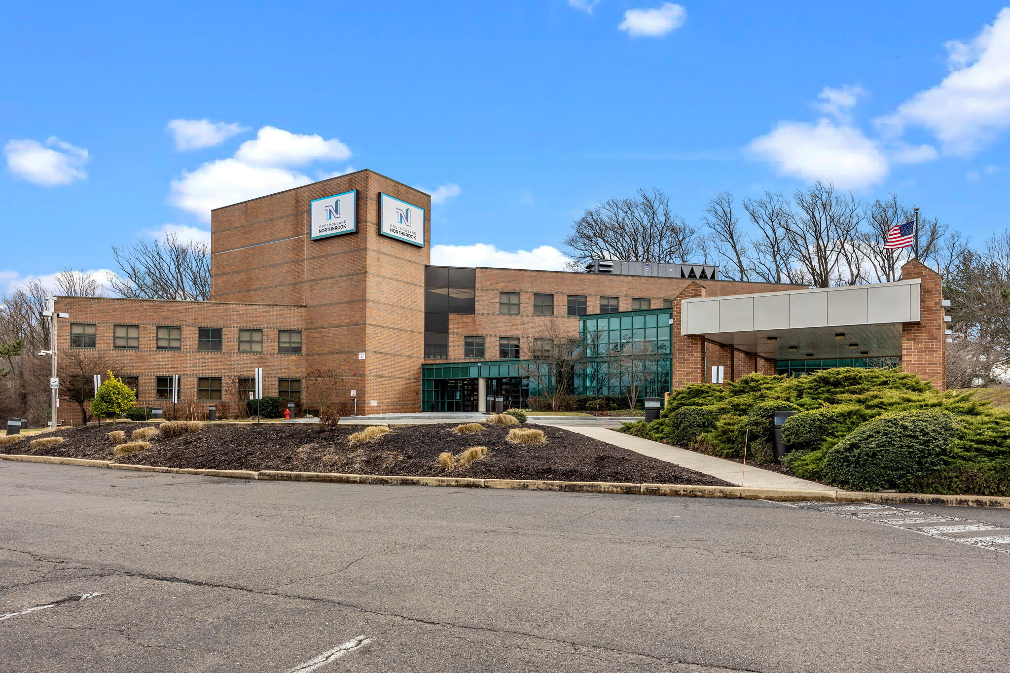 1000 Northbrook Dr, Trevose, PA à louer Photo de l’immeuble– Image 1 sur 6