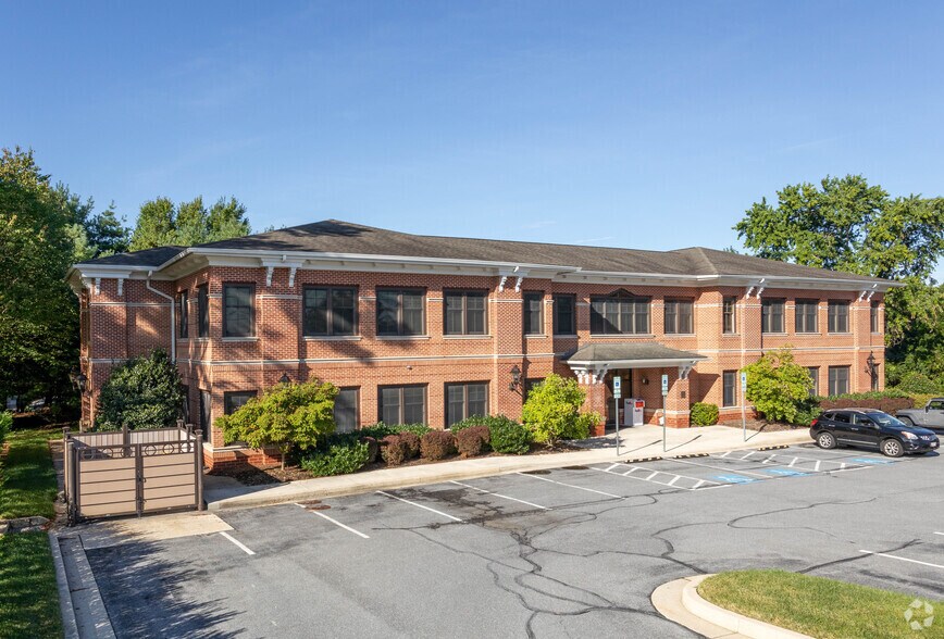 113 Westminster Pike, Reisterstown, MD à louer - Photo de l’immeuble – Image 3 sur 6