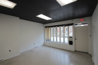 315-317 S Trenton Ave, Pittsburgh, PA à louer Photo intérieure– Image 2 sur 4
