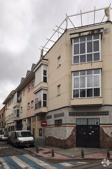 Calle San Amado, 32, Leganés, Madrid à vendre - Photo de l’immeuble – Image 2 sur 2