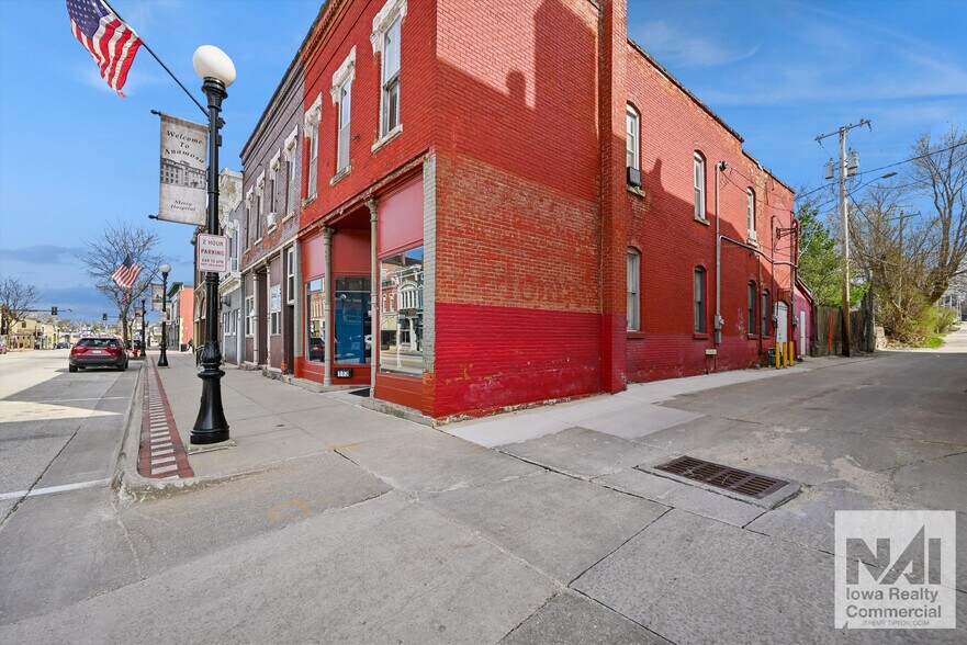 113 E Main St, Anamosa, IA à vendre - Photo de l’immeuble – Image 2 sur 6