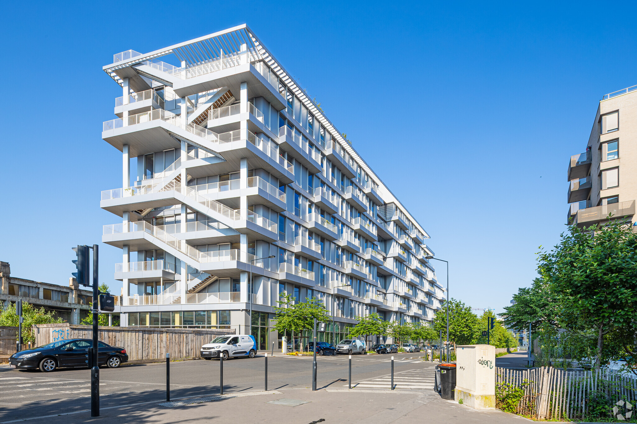 Bureau dans Saint-Denis à louer Photo principale– Image 1 sur 4