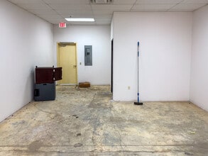 43430 Monroe St, Indio, CA à louer Photo intérieure– Image 2 sur 2