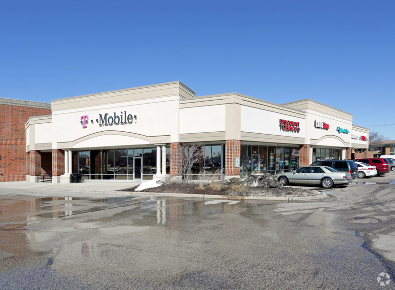 1075-1151 S York Rd, Bensenville, IL à louer - Photo de l’immeuble – Image 3 sur 19