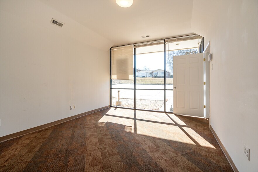 703-719 Floyd St, Burlington, NC à louer - Photo de l’immeuble – Image 3 sur 11