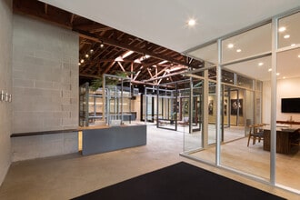 519 Potrero Ave, San Francisco, CA à louer Photo intérieure– Image 2 sur 13