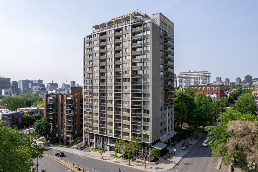 1010-1030 Rue Cherrier, Montréal, QC à louer - Photo de l’immeuble – Image 1 sur 4