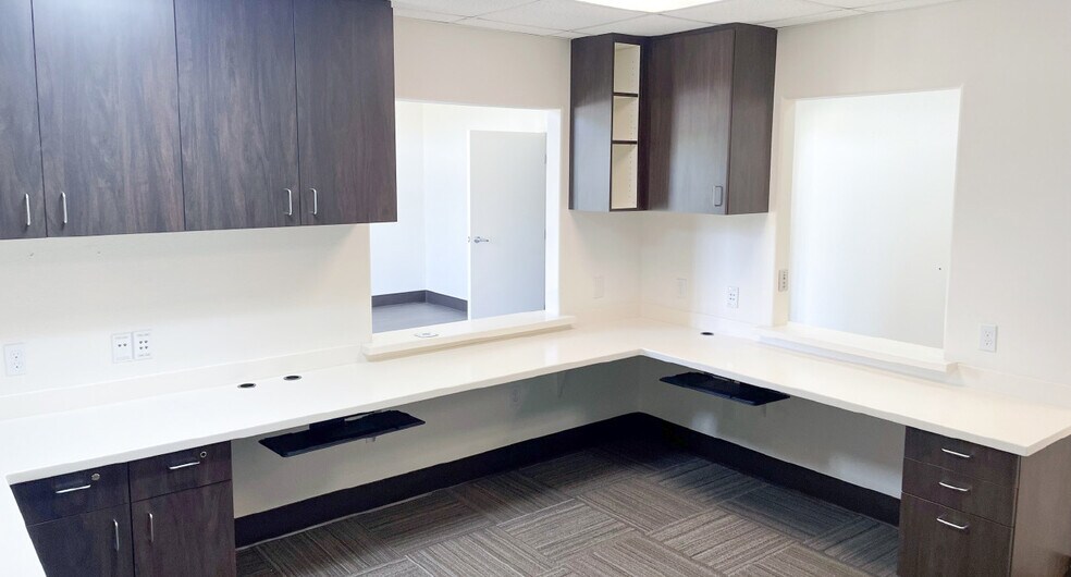 2317 Jensen Ave, Sanger, CA à vendre - Photo de l’immeuble – Image 3 sur 5