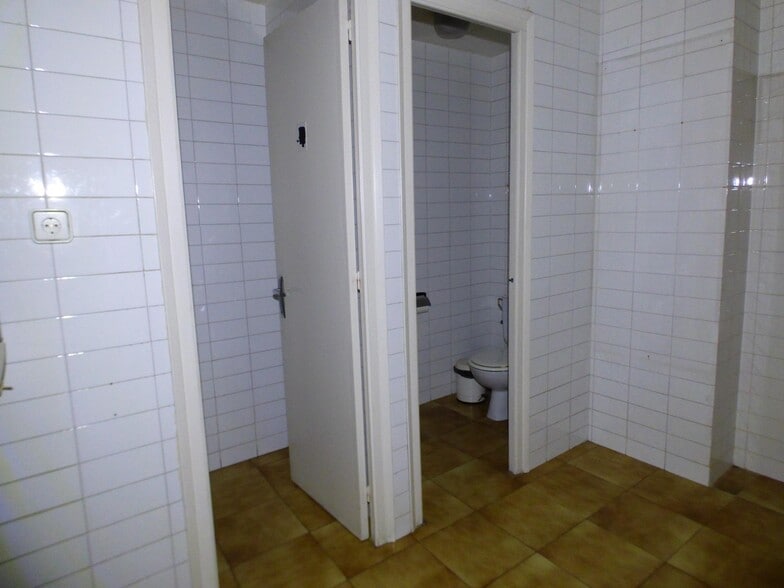 View Photo