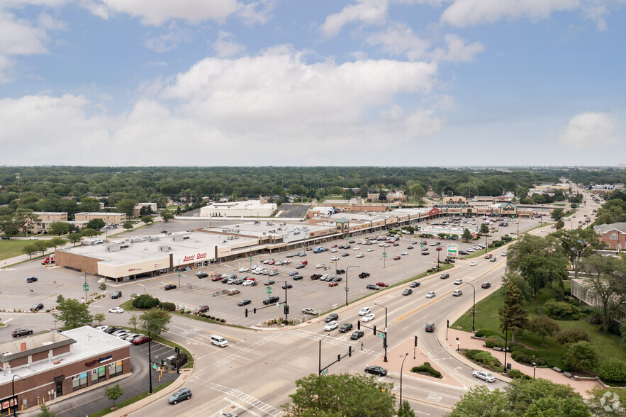 4-140 W Lake St, Addison, IL à louer - Aérien – Image 2 sur 3