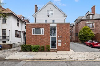 Plus de détails pour 226 Waterman St, Providence, RI - Bureau à vendre
