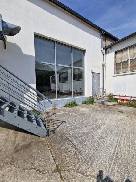 55 Rue Antonin Georges Belin, Argenteuil à louer - Photo de l’immeuble – Image 1 sur 13