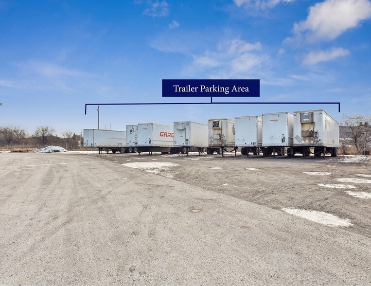 1100 Haultain Ct, Mississauga, ON à louer - Photo intérieure – Image 3 sur 4