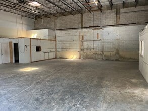 1020-1040 W Prospect Rd, Fort Lauderdale, FL à louer Photo intérieure– Image 1 sur 5