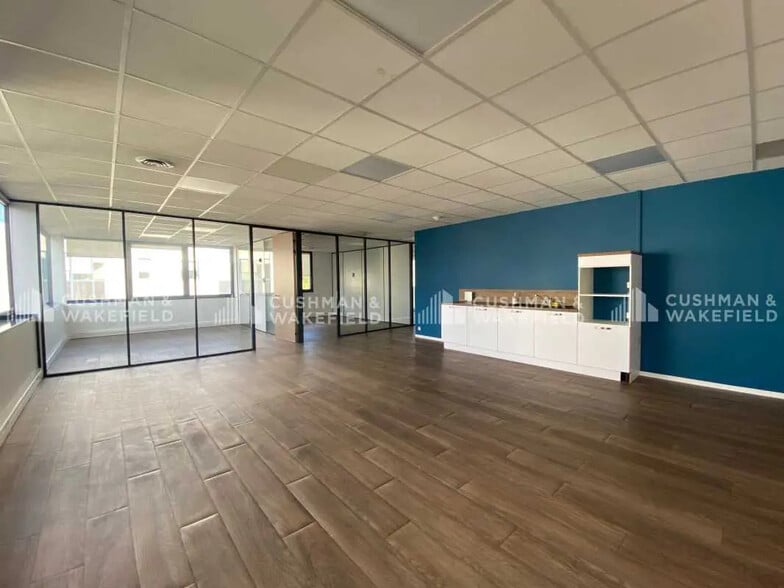 1 Rue Mahatma Gandhi, Aix-en-Provence à louer - Photo intérieure – Image 3 sur 5