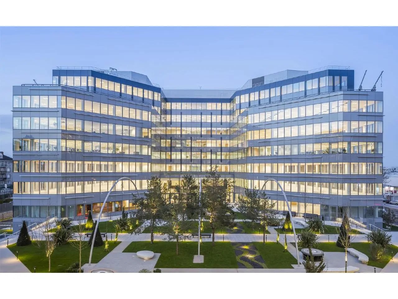 10 Avenue Aristide Briand, Bagneux à louer Photo de l’immeuble– Image 1 sur 59