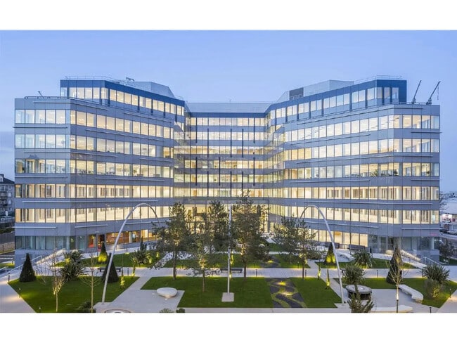 Plus de détails pour 10 Avenue Aristide Briand, Bagneux - Bureau à louer