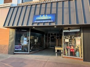 409-411 W Chickasha Ave, Chickasha, OK à louer Photo de l’immeuble– Image 1 sur 1