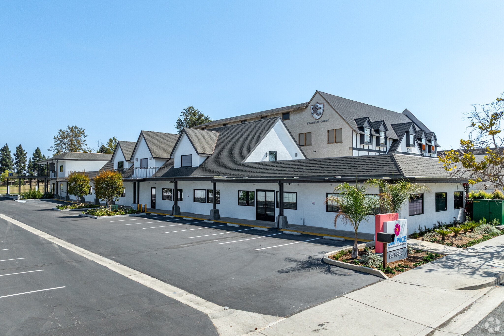 8291-8295 Westminster Blvd, Westminster, CA à louer Photo principale– Image 1 sur 30