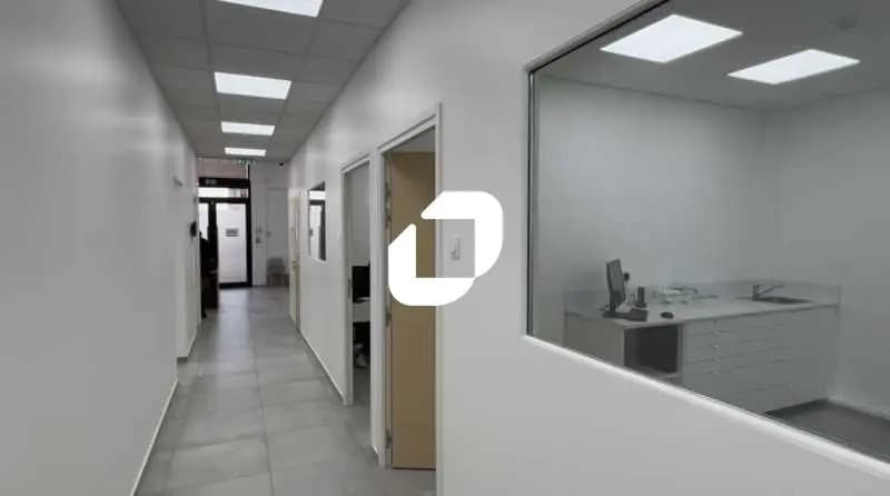 Local commercial dans Athis-Mons à louer - Photo intérieure – Image 3 sur 7