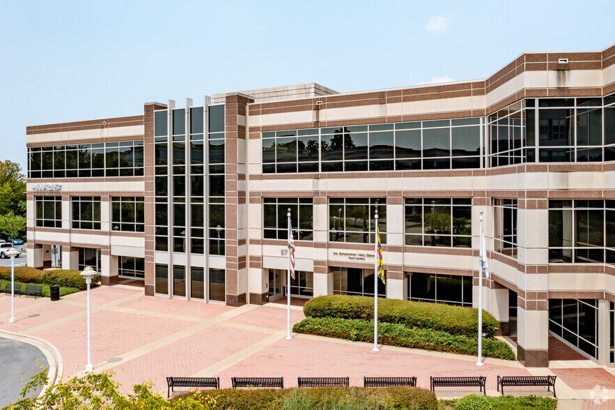 9707 Key West Ave, Rockville, MD à louer - Photo de l’immeuble – Image 2 sur 5