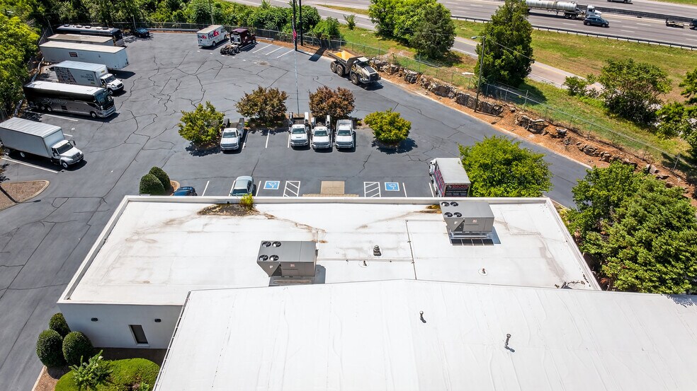 115 Haywood Ln, Antioch, TN à louer - Photo de l’immeuble – Image 3 sur 3