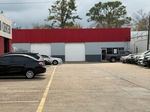 5609 Bellaire Blvd, Houston, TX à louer Photo intérieure– Image 1 sur 7