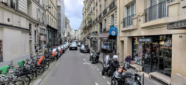 Plus de détails pour Local commercial à louer