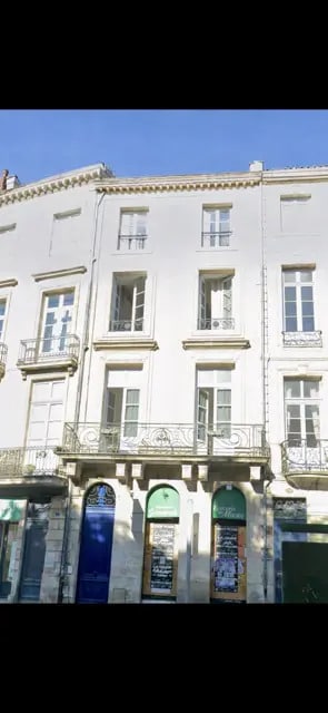 Plus de détails pour 31 Cours Pasteur, Bordeaux - Local commercial à louer