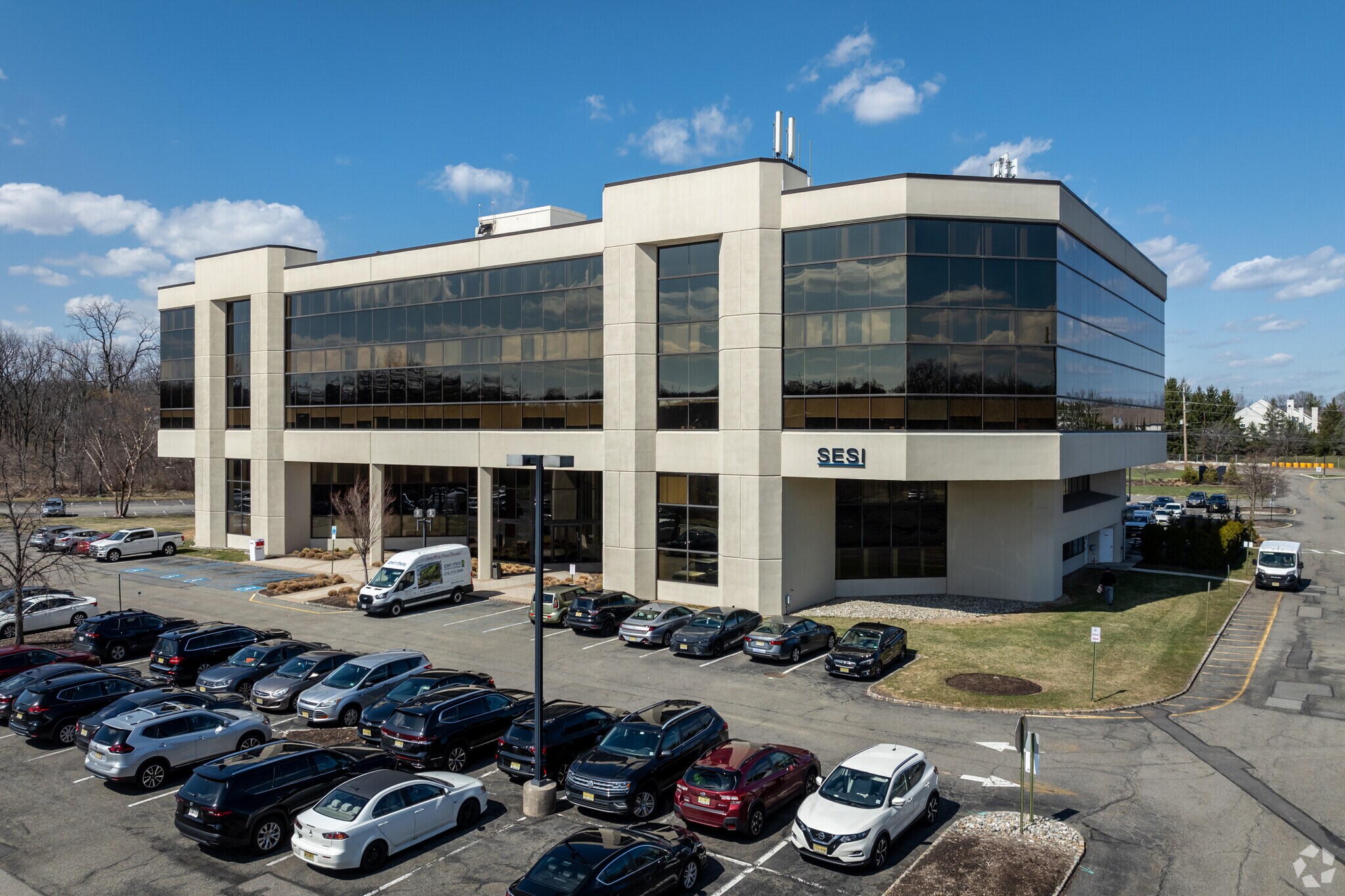 959 Route 46 E, Parsippany, NJ à louer Photo principale– Image 1 sur 11