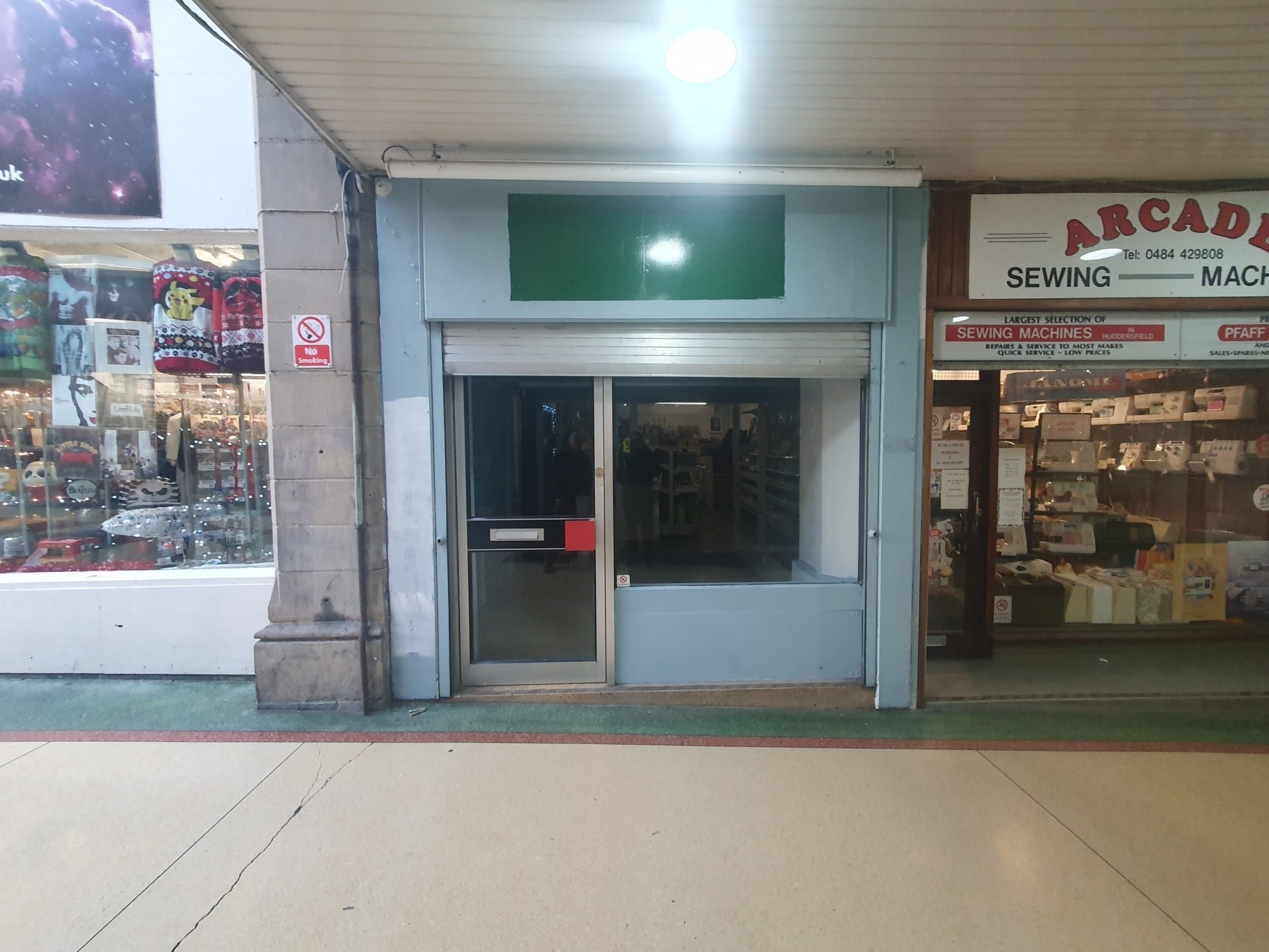 2-17 Imperial Arcade, Huddersfield à louer Photo intérieure– Image 1 sur 1