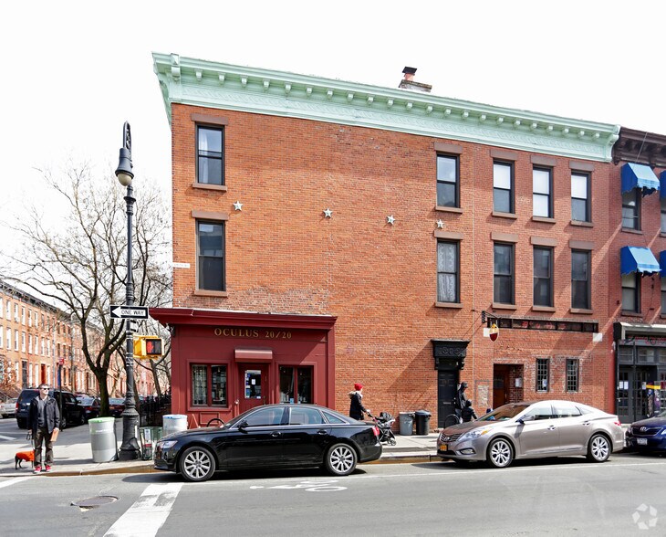 267 Smith St, Brooklyn, NY à louer - Photo de l’immeuble – Image 2 sur 4