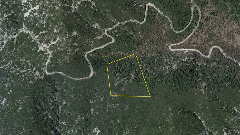 W Cucamonga Truck Trail, Lytle Creek, CA à vendre - Aérien – Image 1 sur 1