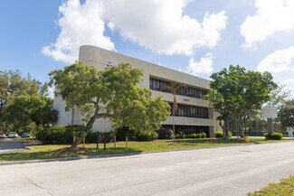 Plus de détails pour 5849 Okeechobee Blvd, West Palm Beach, FL - Bureau/Local commercial à louer