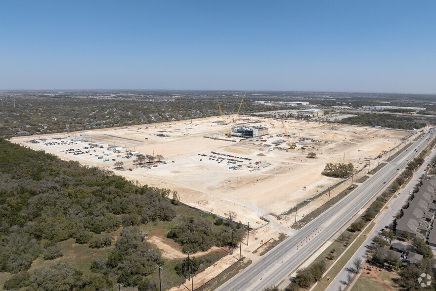 750 E New Hope Dr, Cedar Park, TX à louer - Photo principale – Image 2 sur 4