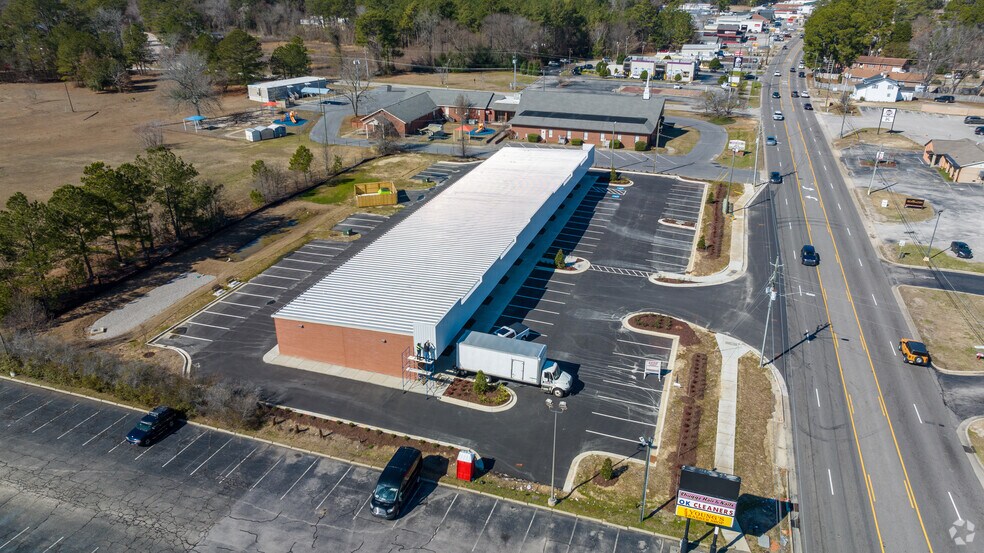 5855 Yadkin Rd, Fayetteville, NC à louer - Aérien – Image 2 sur 4