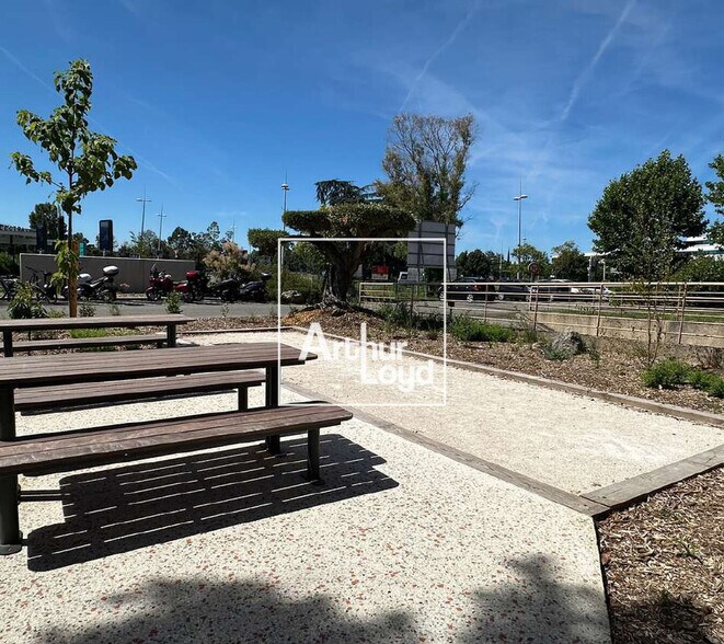 17 Avenue Didier Daurat, Blagnac à louer - Photo de l’immeuble – Image 3 sur 17