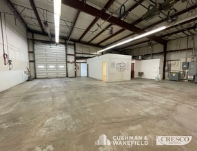 158-160 Abbe Rd S, Elyria, OH à louer Photo de l’immeuble– Image 1 sur 4