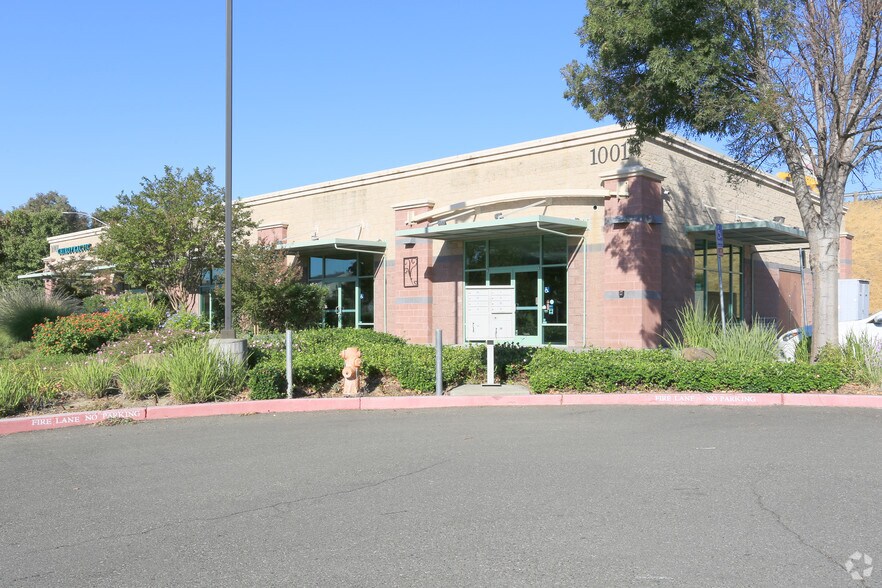 1001 Hume Way, Vacaville, CA à louer - Photo principale – Image 3 sur 3