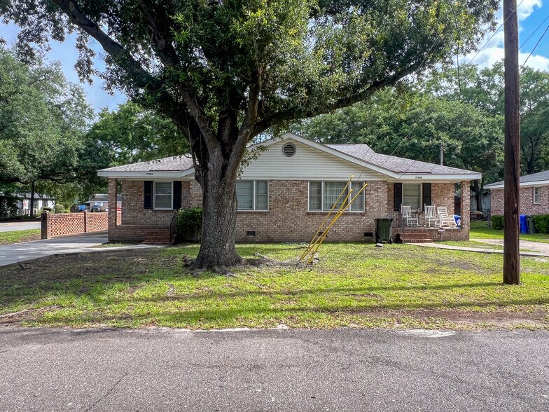 1740 Pinecrest Rd, Charleston, SC à vendre - Photo principale – Image 1 sur 12