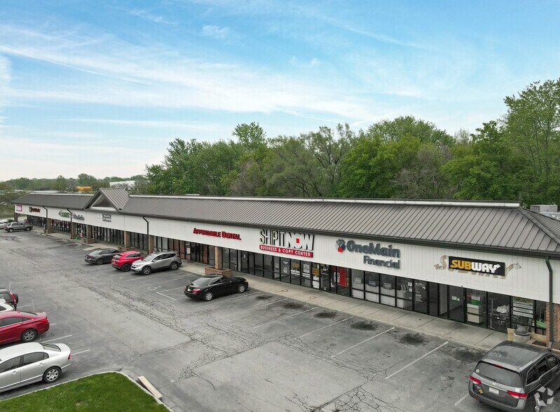 4060-4088 Pendleton Way, Indianapolis, IN à louer - Photo de l’immeuble – Image 3 sur 3