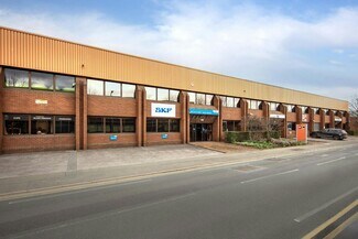 Plus de détails pour 83 Buckingham Ave, Slough - Industriel/Logistique à louer