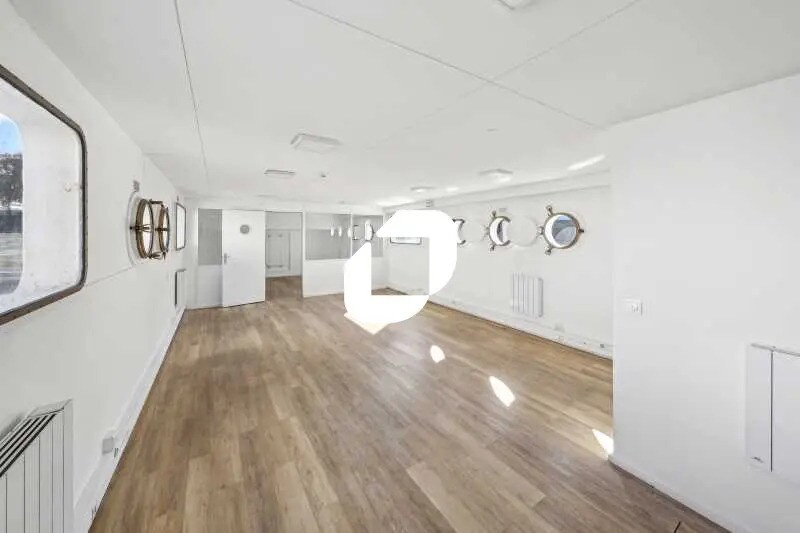 Bureau dans Asnières-sur-Seine à vendre Photo de l’immeuble– Image 1 sur 17