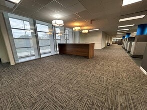 5202 Old Orchard Rd, Skokie, IL à louer Photo intérieure– Image 1 sur 7
